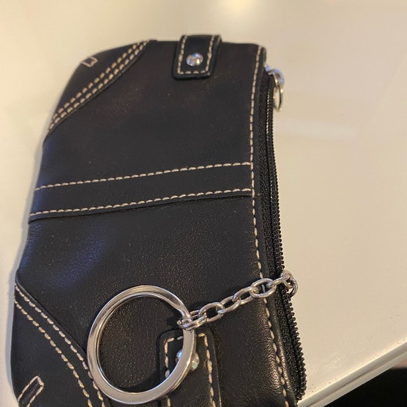 Coach Mini Skinny - Picture 3 of 4